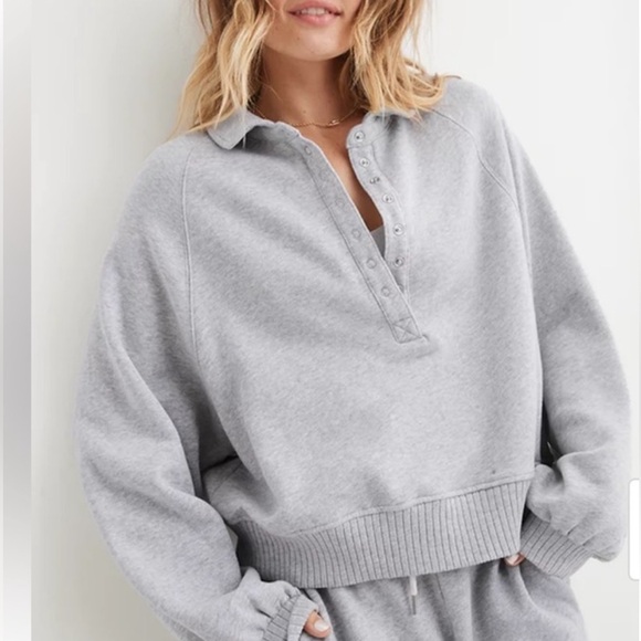aerie Tops - AERIE Quarter Snap Sweatshirt Grey Polo Collar Rib Cuff Hem Gray Oversized Fit